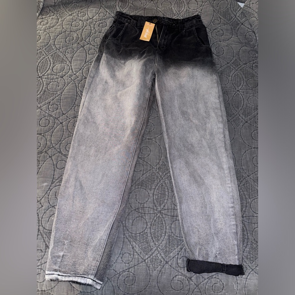 nasty gal NWT boyfriend/mom jeans